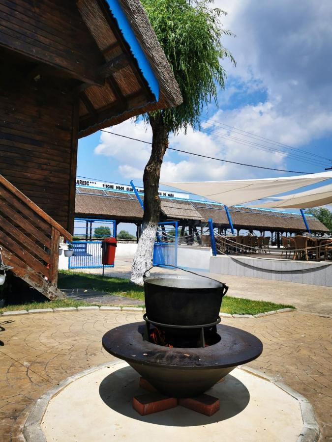 Hotel Sunrise Кришан Экстерьер фото
