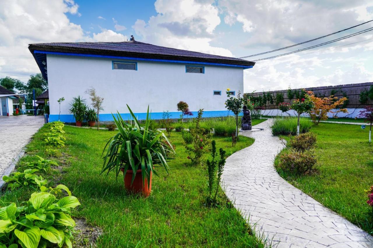 Hotel Sunrise Кришан Экстерьер фото